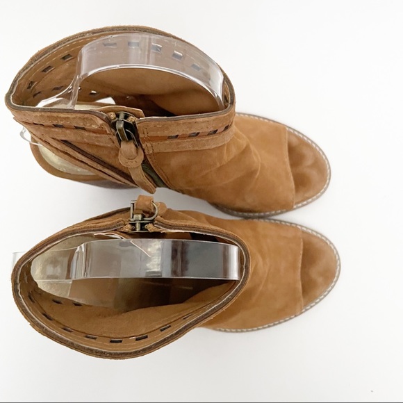 Dolce Vita Laser Cutout leather booties size 8.5 - Picture 3 of 12